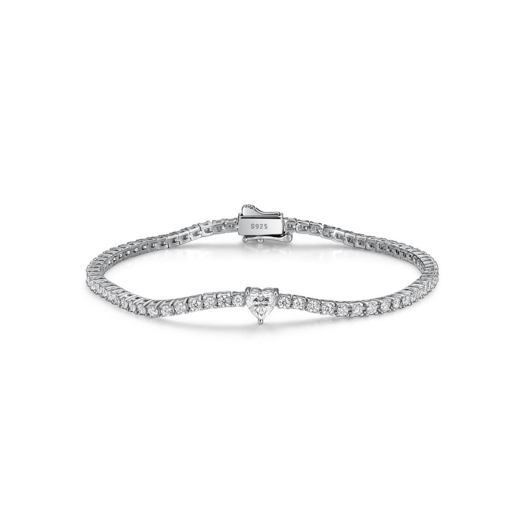 Mossanite Heart Shaped Centre Stone Design 925 Sterling Silver Bracelet