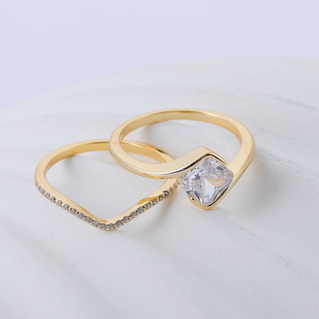 Moissanite Two Piece set Cushion Cut Solitaire And V Shaped Pave Band 925 Sterling Silver Elegant Fashion Ring
