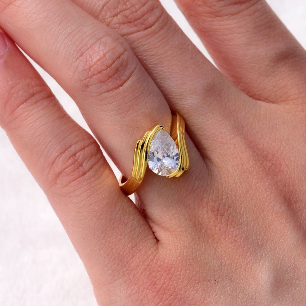 D Color Moissanite Pear Cut Wave Curve Design 925 Sterling Silver Geometric  Elegant Statement Ring