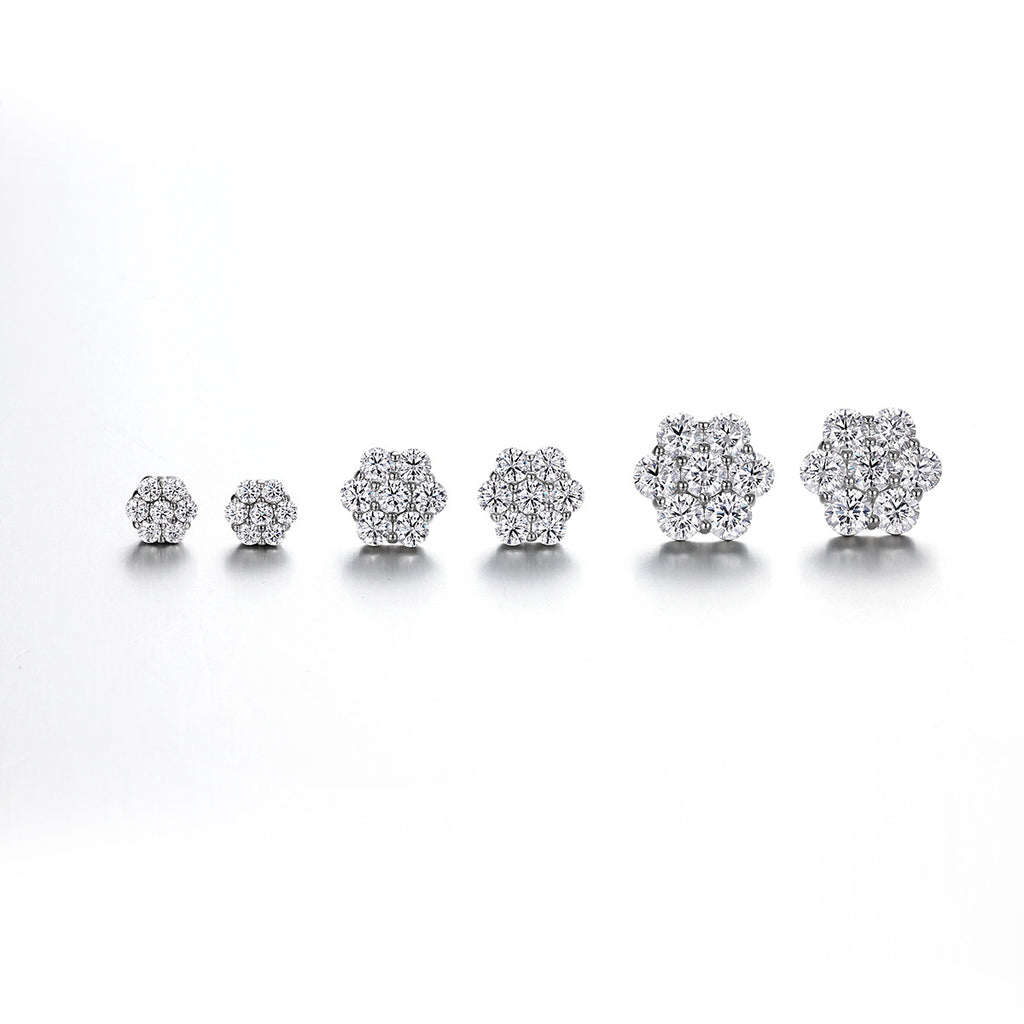 Niche Floral-Shaped Moissanite Design 925 Sterling Silver Stud Earrings