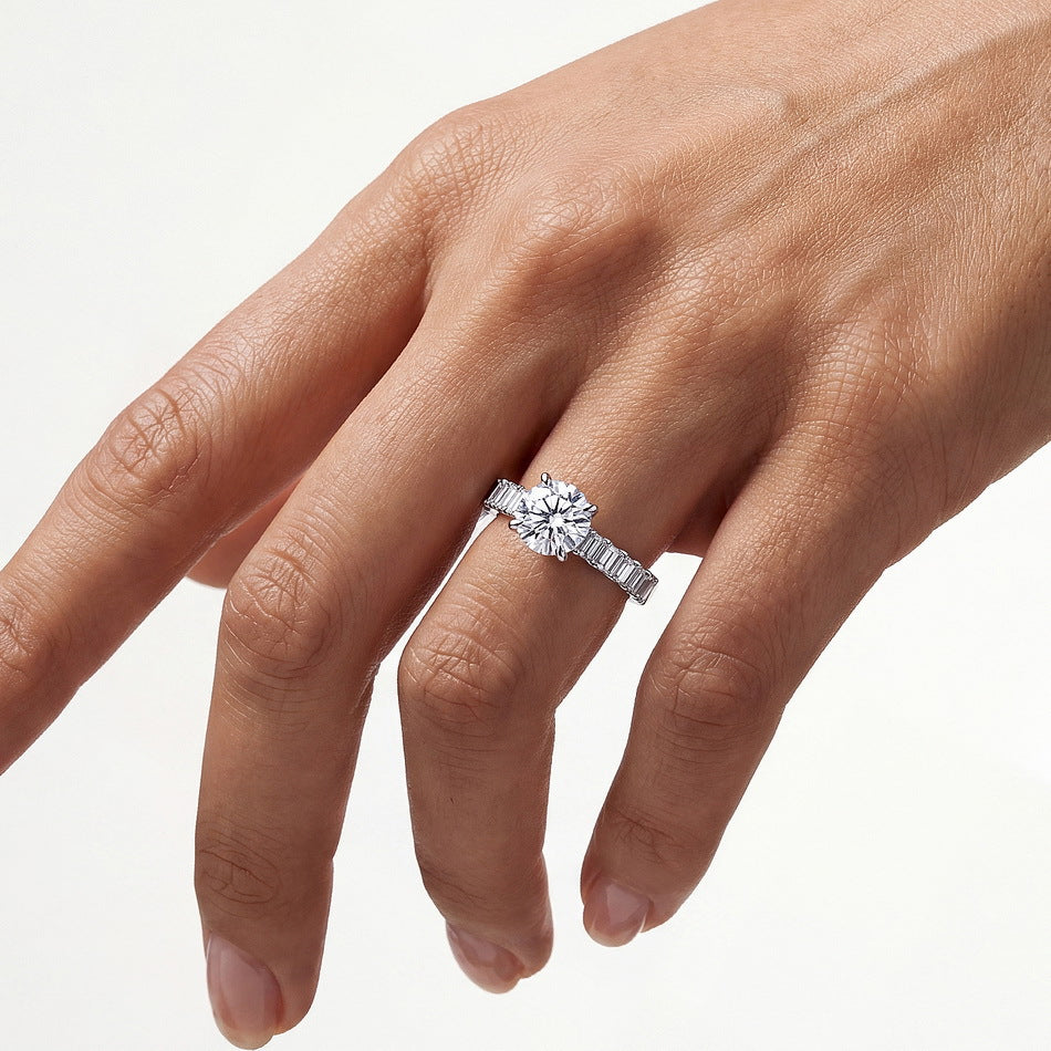 Round Moissanite  925 Sterling Silver  Fashion Elegant Geometric Statement Jewelry Ring