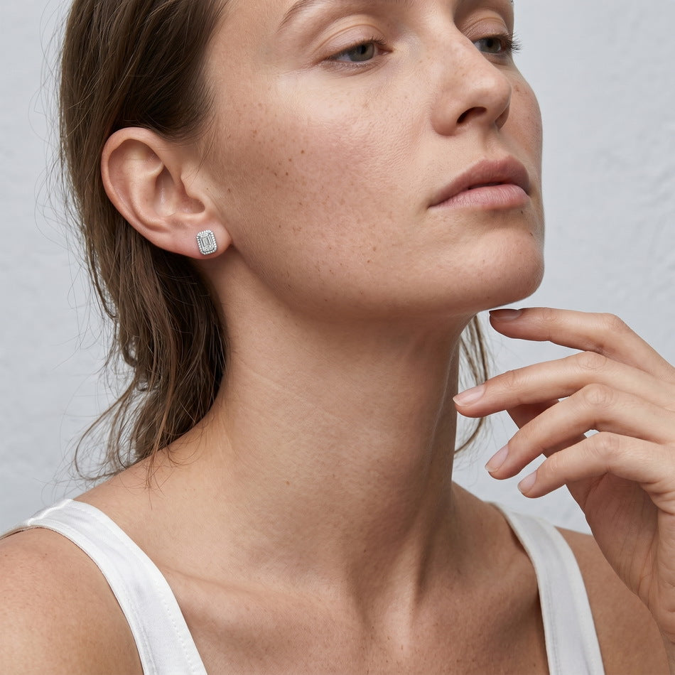 2026 New Vintage Emerald Cut Moissanite Halo Stud Earrings White 925 Sterling Silver Geometric Rectangular Ear Stud Earrings For Women And Men Elegant Fashion Office Party Gift Jewelry