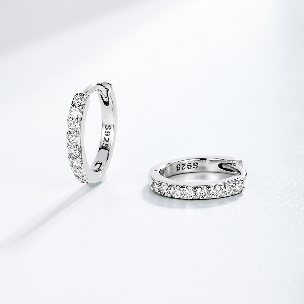 Mossanite 925 Sterling Silver Clasped Hoop Earrings