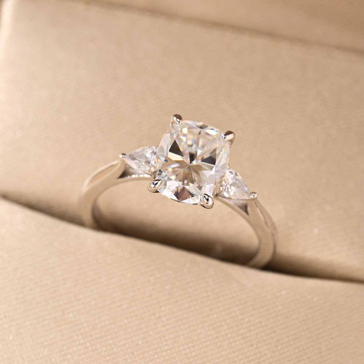 Sophisticated and Exquisite Moissanite 925 Sterling Silver Ring