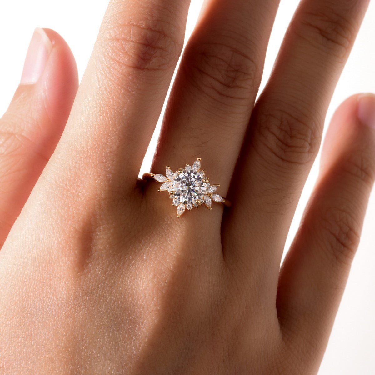 Round Center Stone Sunflower Moissanite 925 Sterling Silver Ring