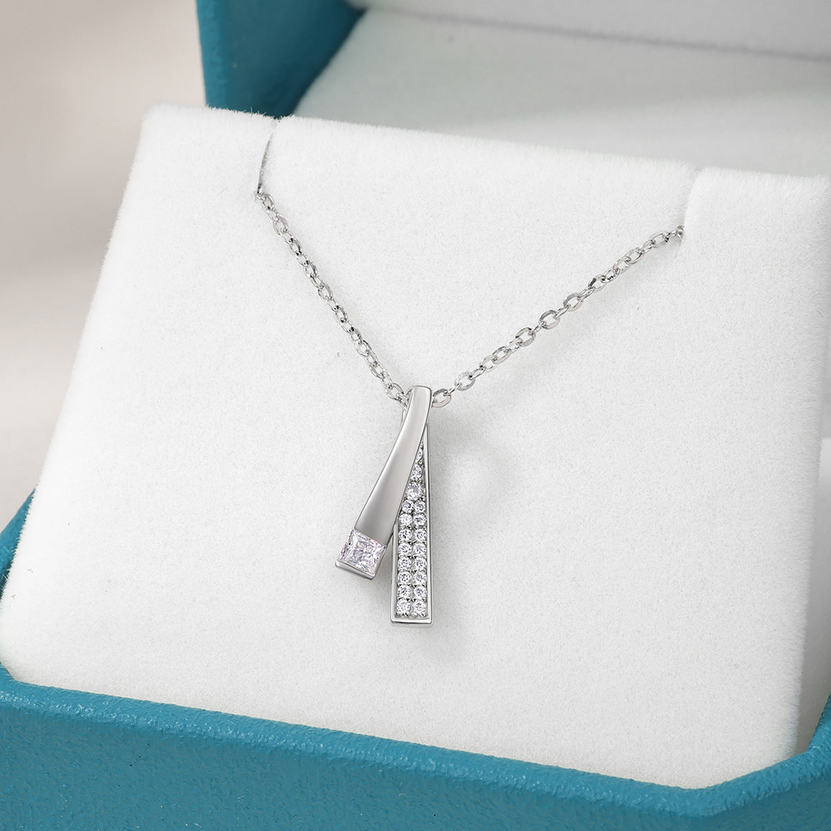 Women’s Moissanite Double Strand Interlaced Necklace 925 Sterling Silver Necklace