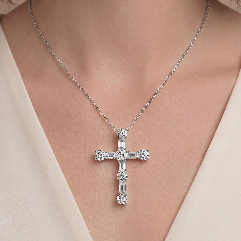 Religious Cross White Moissanite S925 Sterling Silver Pendant Necklace