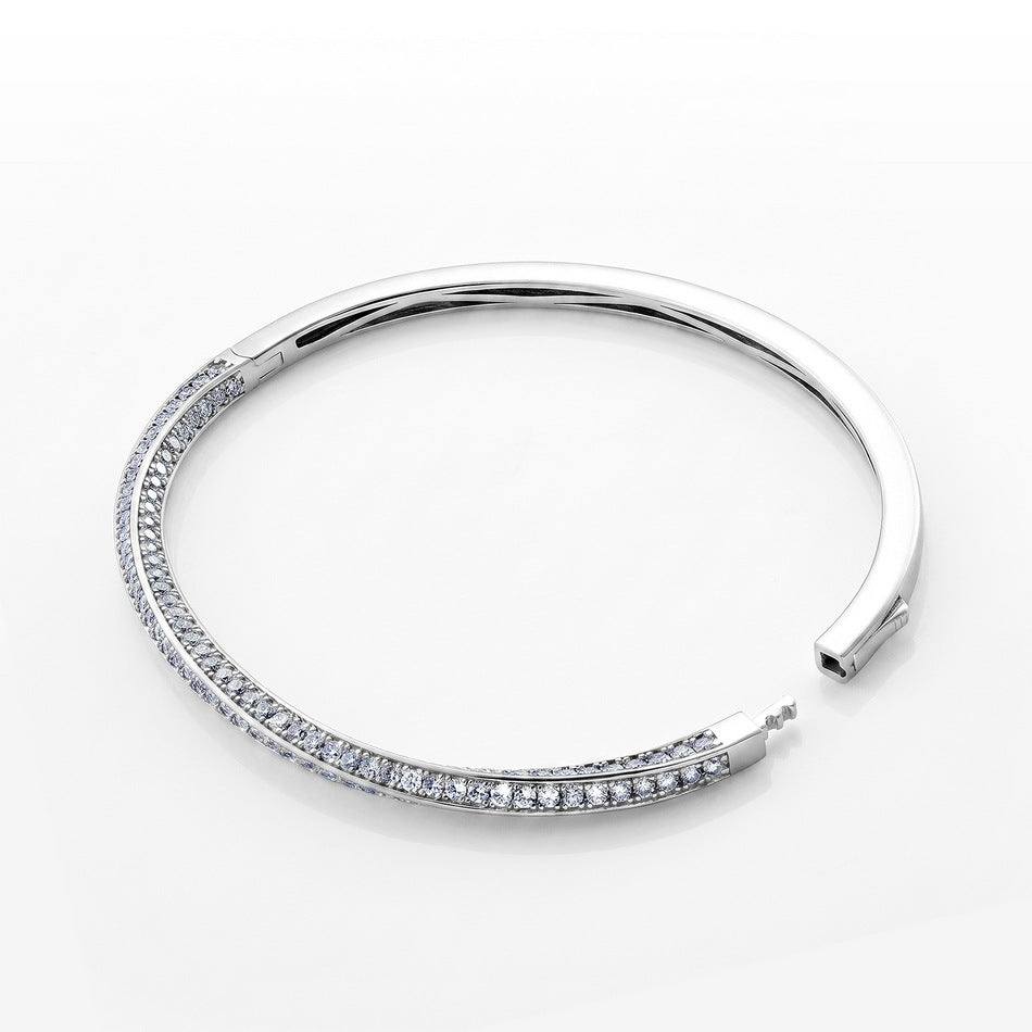 Geometric Twisted Mobius Moissanite 925 Sterling Silver Bangle